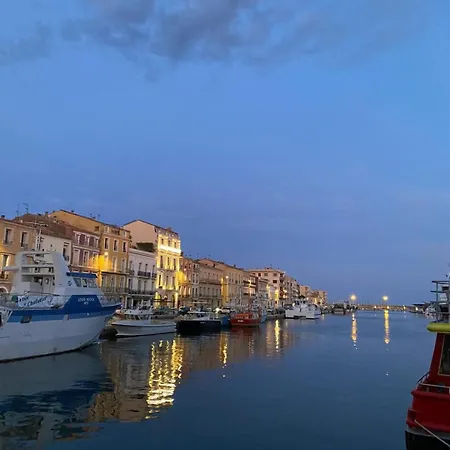 Grand Au Coeur De Apartment Sète