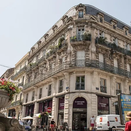 Grand Au Coeur De Sète